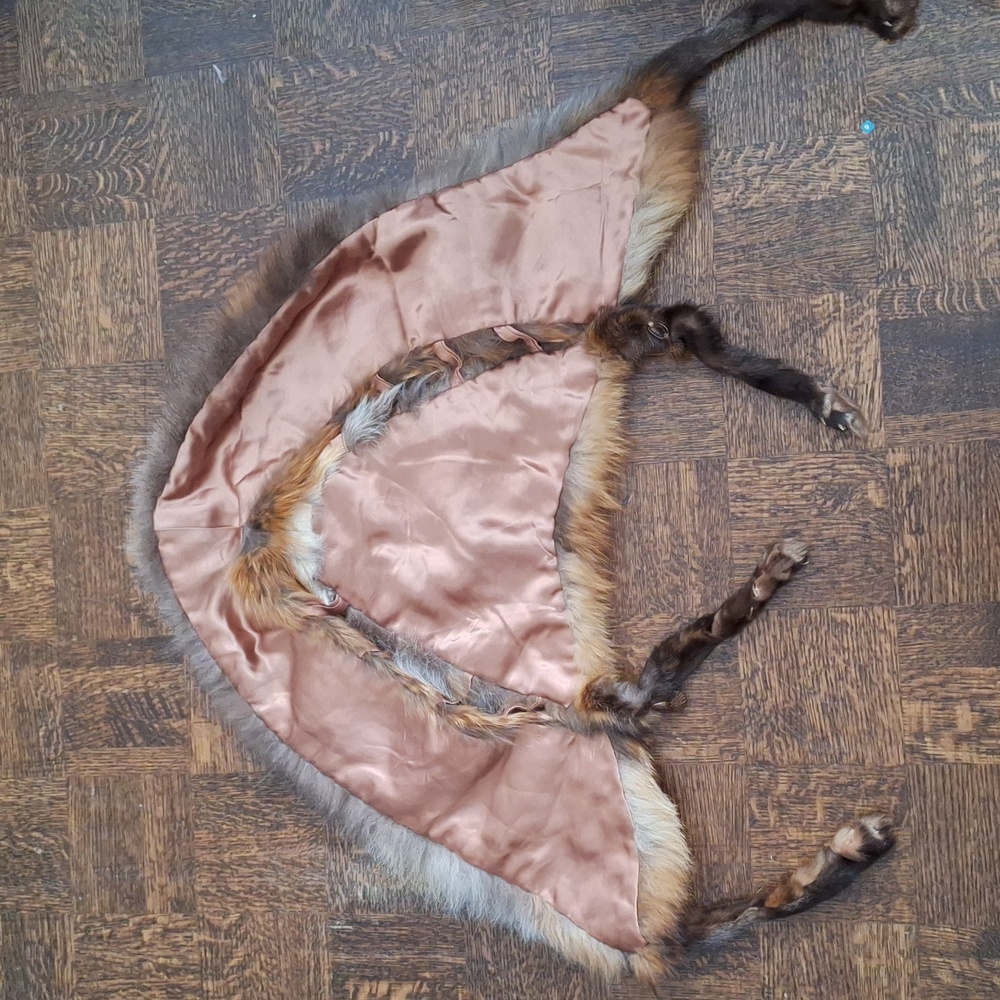 Vintage Fox Fur Stole - Picture 2 of 2